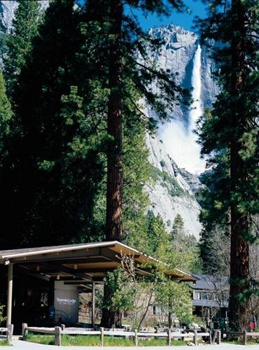 http://exp.cdn-hotels.com/hotels/1000000/980000/974800/974800/974800_19_y.jpg